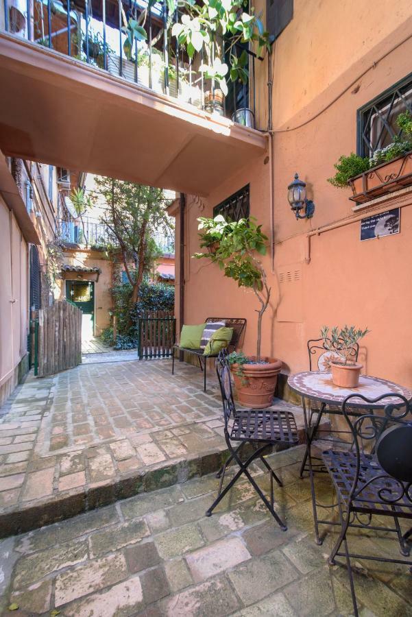Апартаменти Lovely With Garden In Vatican Museums Trastevere Рим Екстер'єр фото